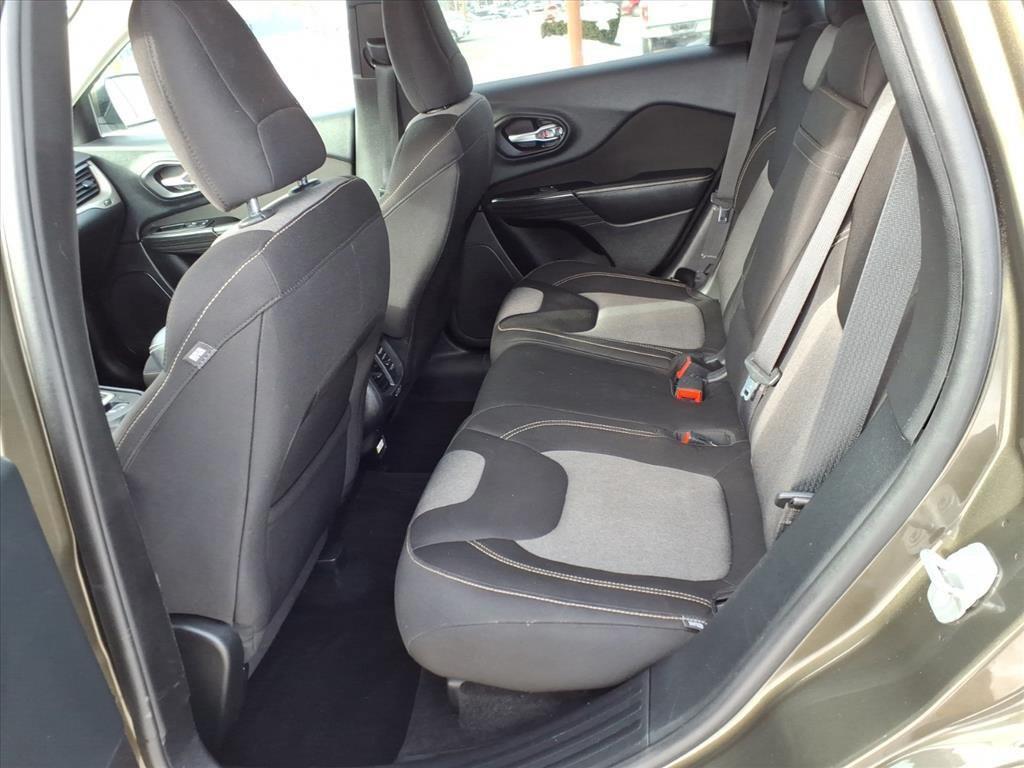 used 2014 Jeep Cherokee car, priced at $6,898