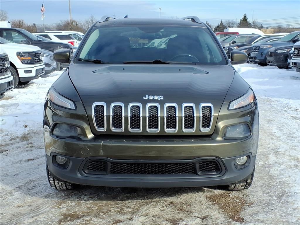 used 2014 Jeep Cherokee car, priced at $6,898