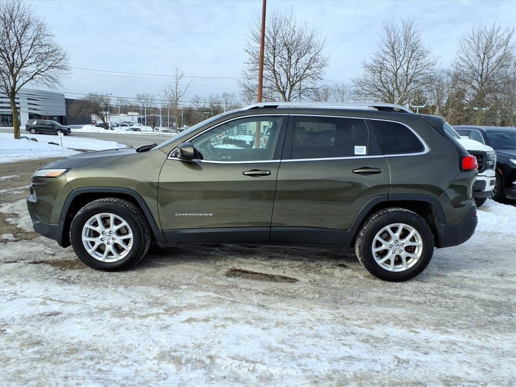 used 2014 Jeep Cherokee car, priced at $6,898