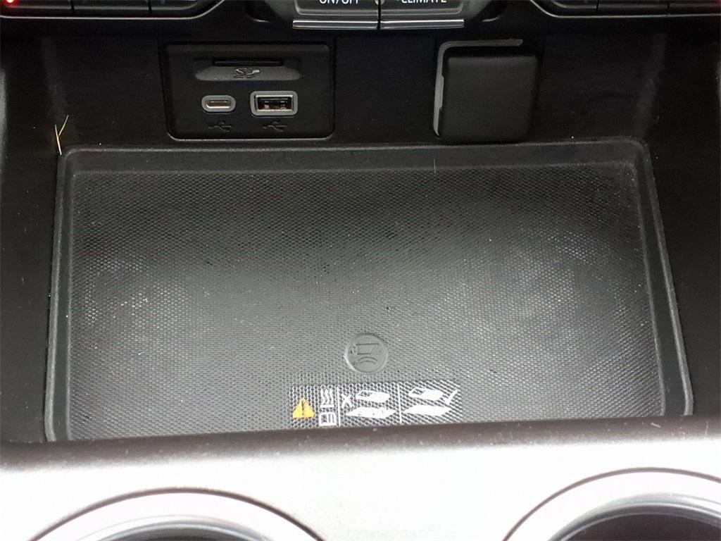 used 2021 GMC Yukon car, priced at $49,998