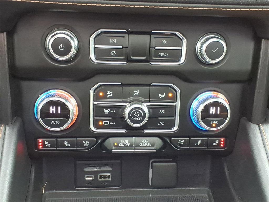 used 2021 GMC Yukon car, priced at $49,998