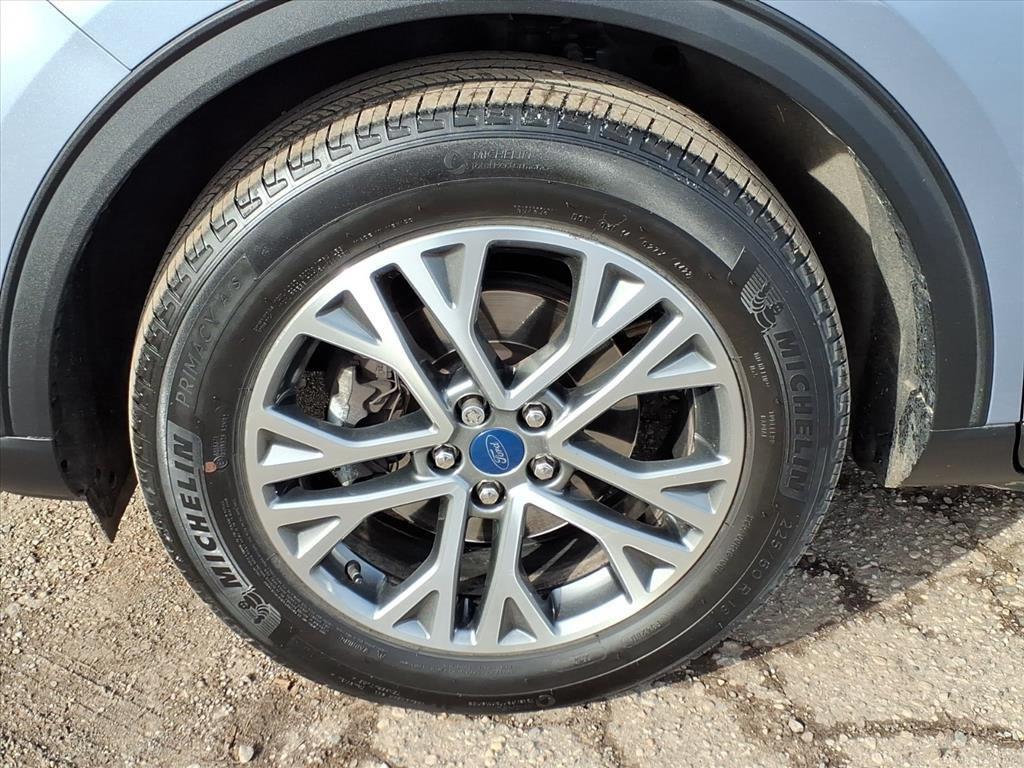 used 2022 Ford Escape car, priced at $20,898