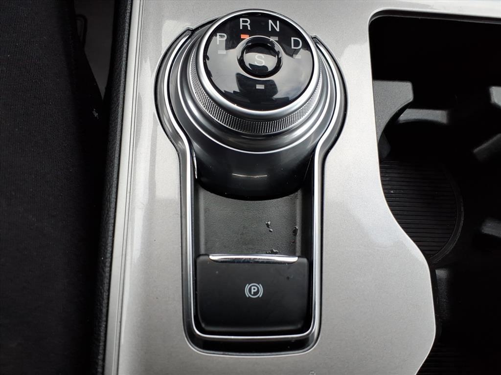 used 2024 Ford Edge car, priced at $24,998