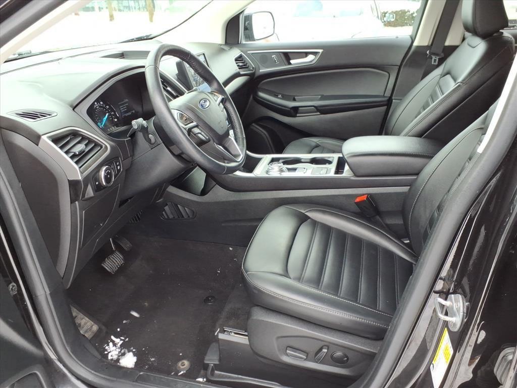 used 2024 Ford Edge car, priced at $24,998