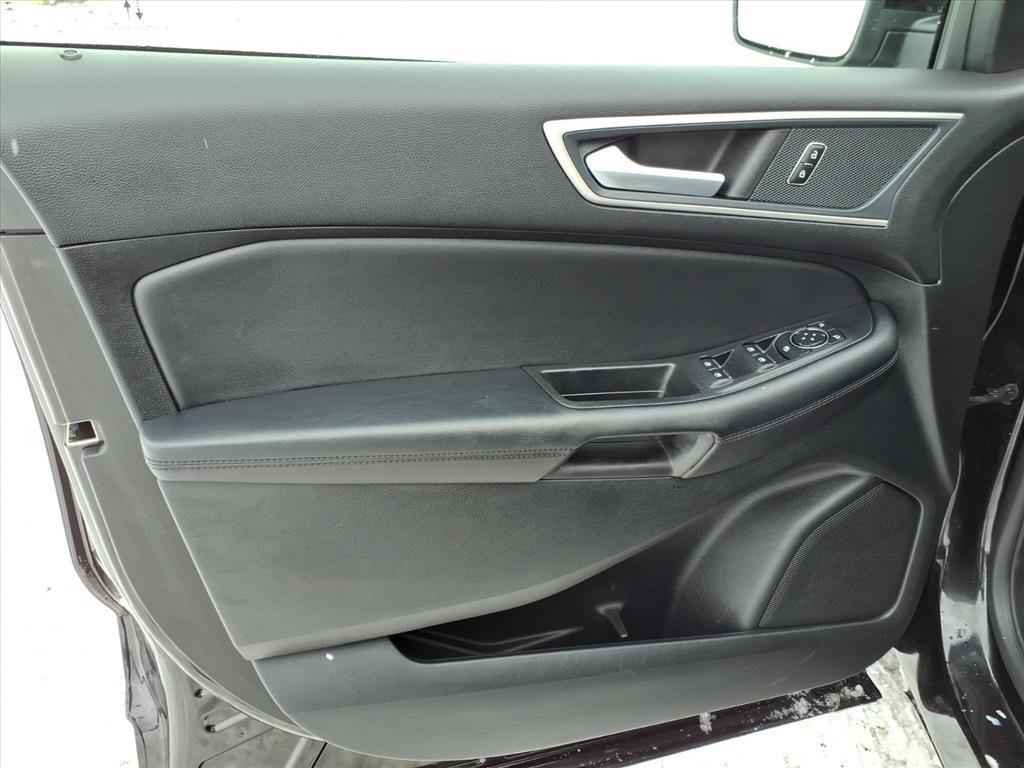 used 2024 Ford Edge car, priced at $24,998