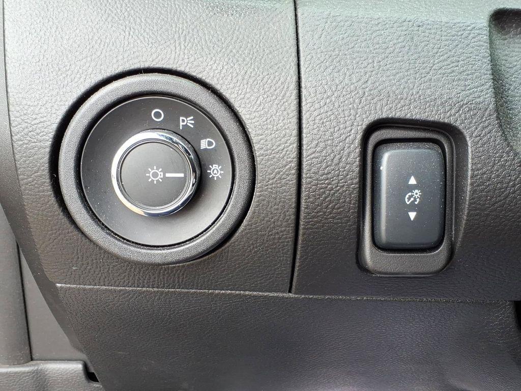 used 2013 Ford Taurus car, priced at $9,499