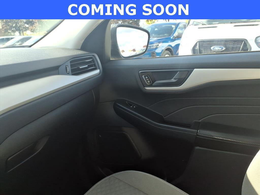 used 2022 Ford Escape car, priced at $18,998