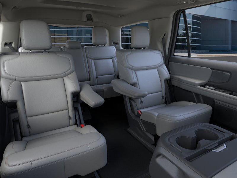 new 2026 Ford Expedition car, priced at $71,362