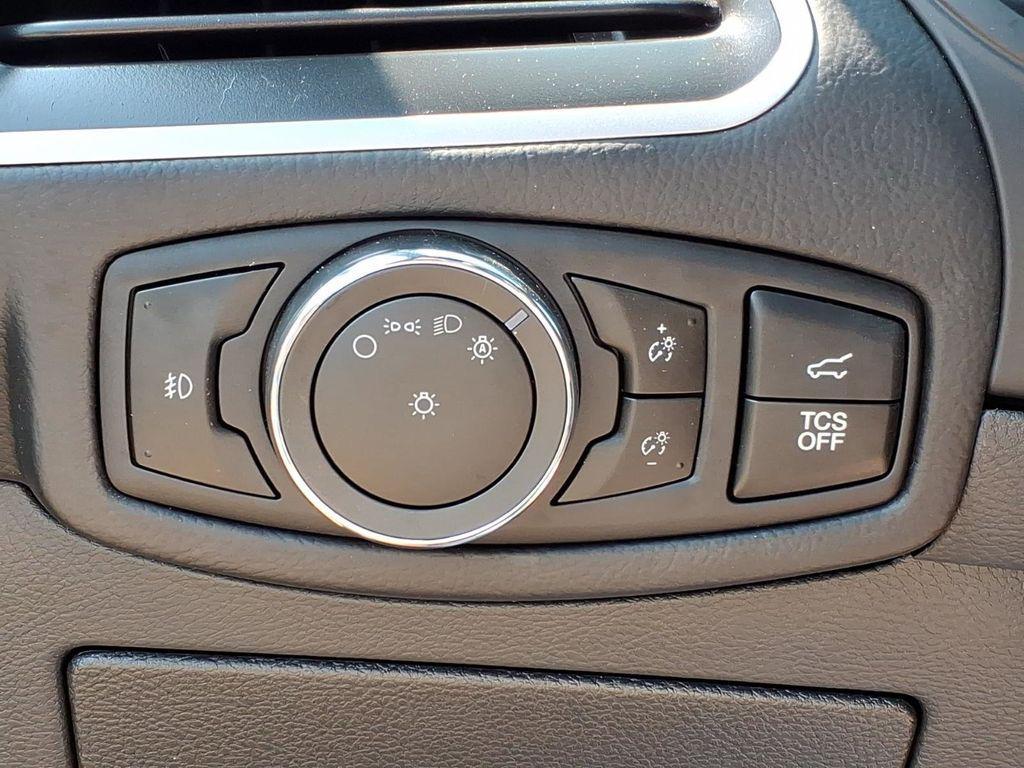 used 2024 Ford Edge car, priced at $30,898