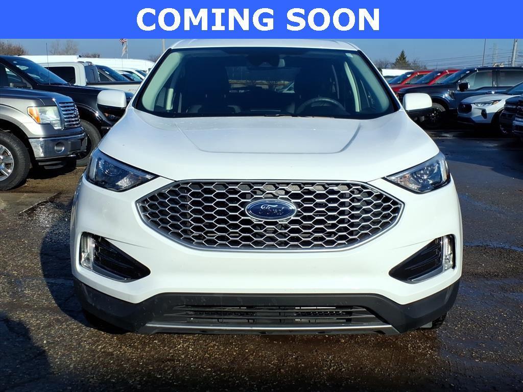 used 2024 Ford Edge car, priced at $28,998