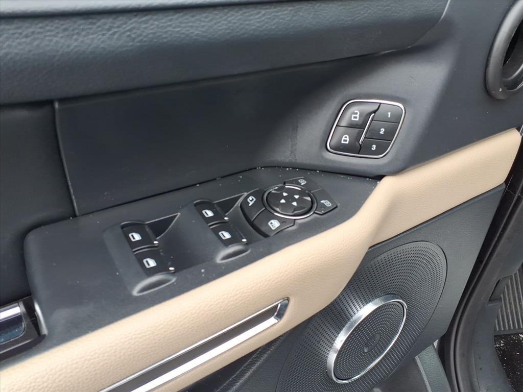 used 2022 Ford Expedition car, priced at $41,998