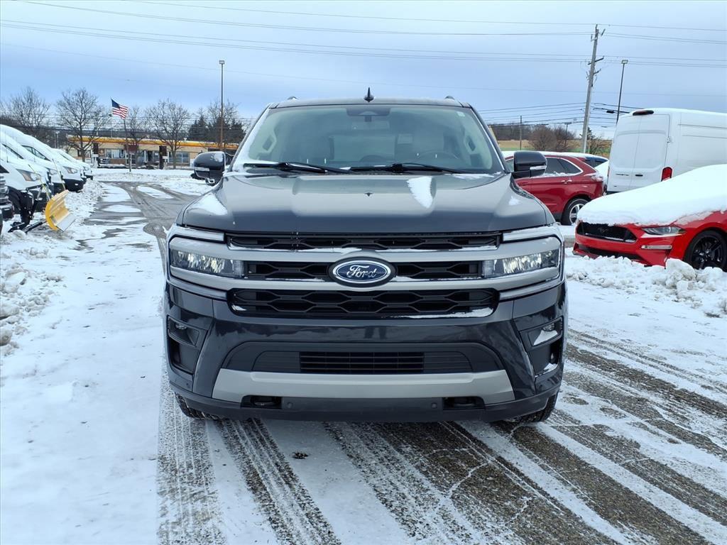 used 2022 Ford Expedition car, priced at $41,998