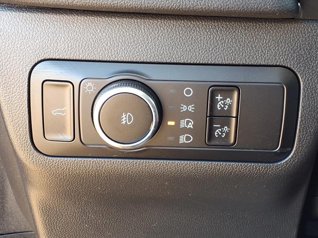 used 2022 Ford Escape car, priced at $19,998