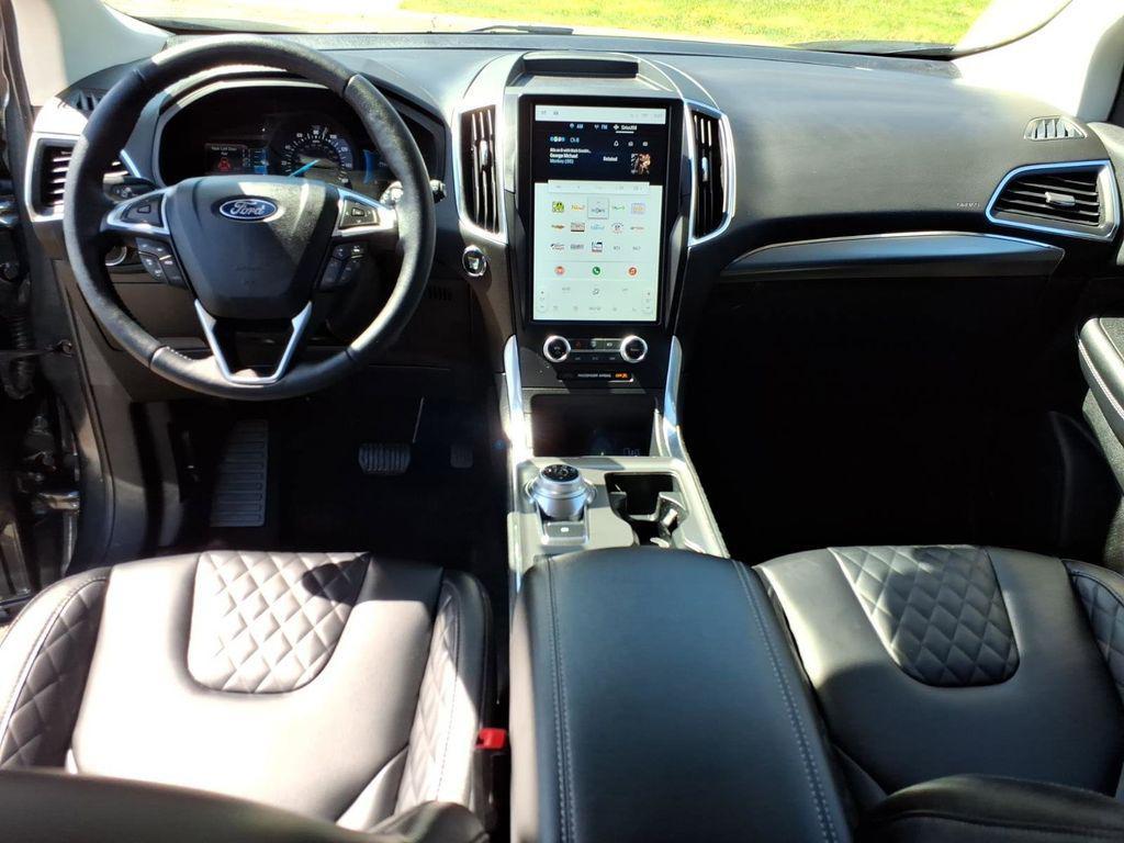 used 2024 Ford Edge car, priced at $32,998