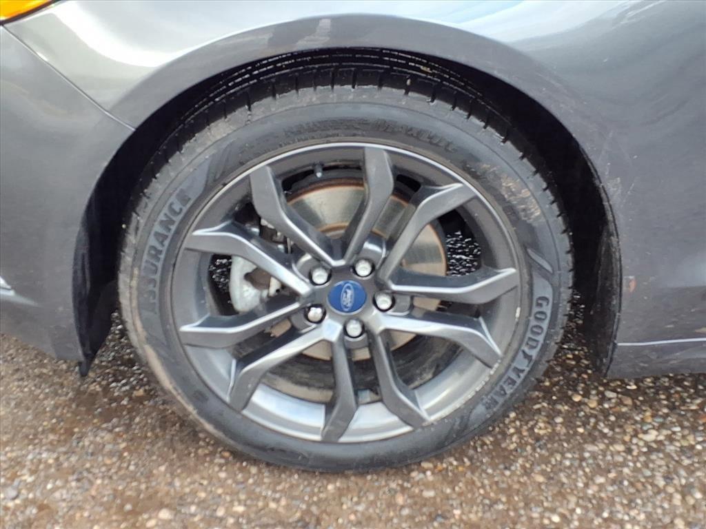 used 2018 Ford Fusion car, priced at $9,998