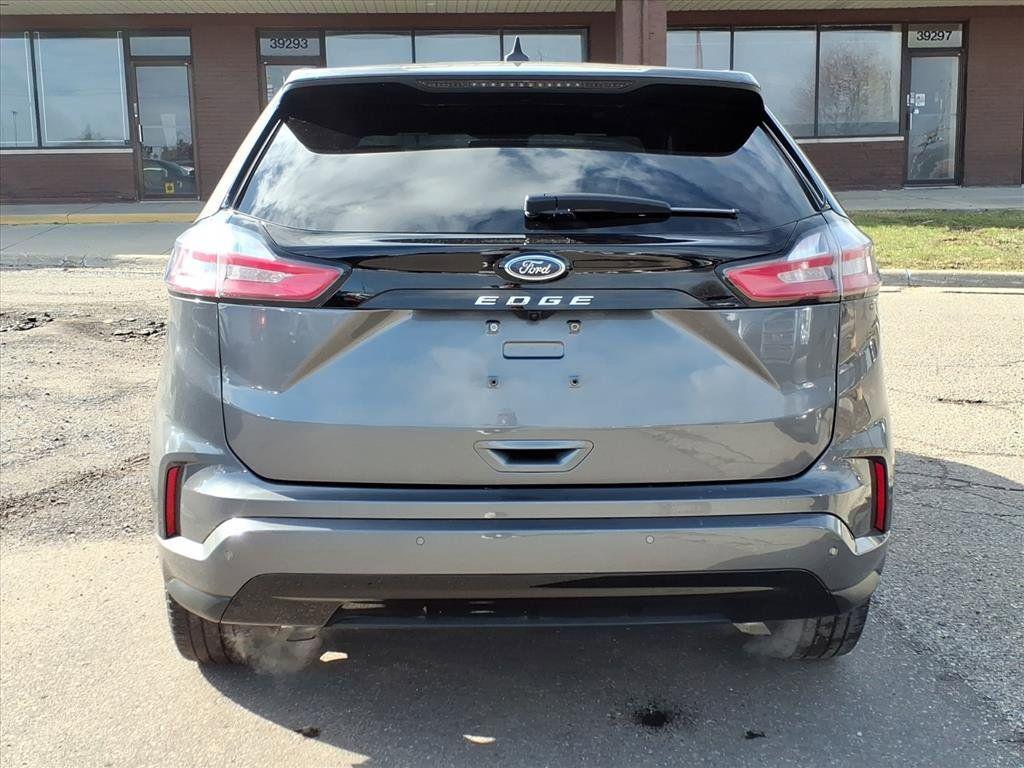 used 2024 Ford Edge car, priced at $26,998