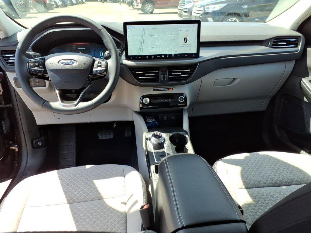 used 2023 Ford Escape car, priced at $22,998