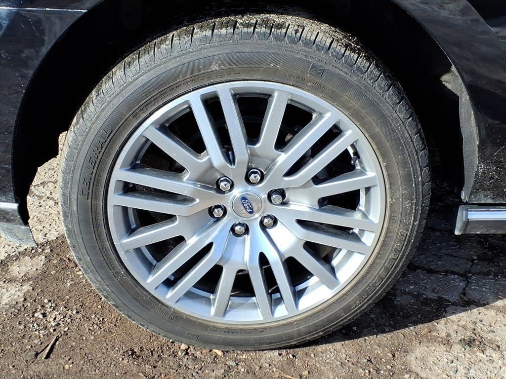 used 2023 Ford Expedition car, priced at $52,488