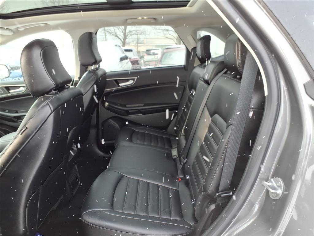 used 2022 Ford Edge car, priced at $25,798