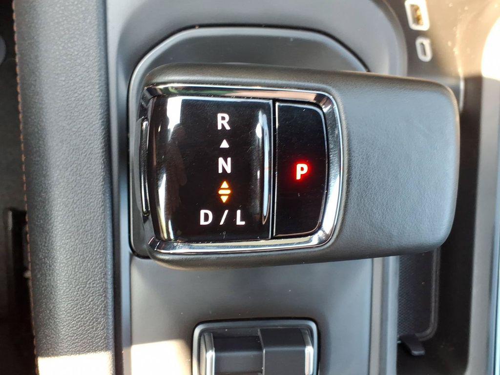 used 2025 GMC Sierra 1500 car, priced at $57,802