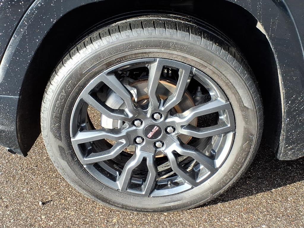 used 2023 GMC Terrain car, priced at $28,998