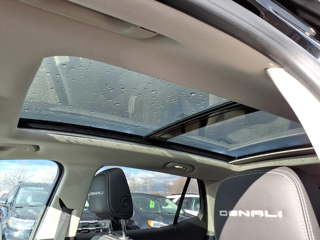 used 2023 GMC Terrain car, priced at $28,998