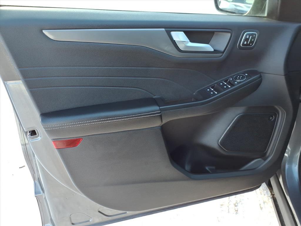 used 2023 Ford Escape car, priced at $23,998