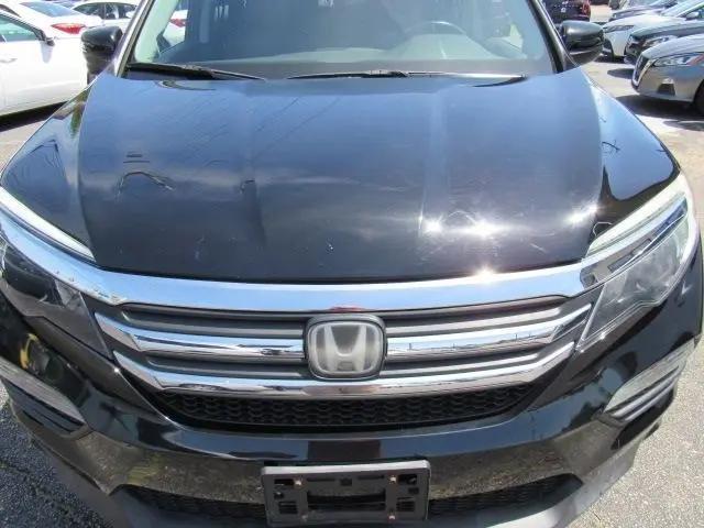 used 2017 Honda Pilot car, priced at $14,900