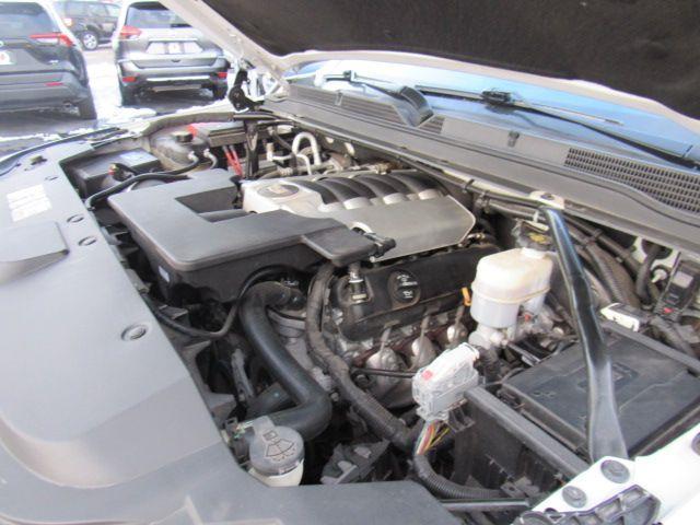 used 2019 Cadillac Escalade ESV car, priced at $28,900