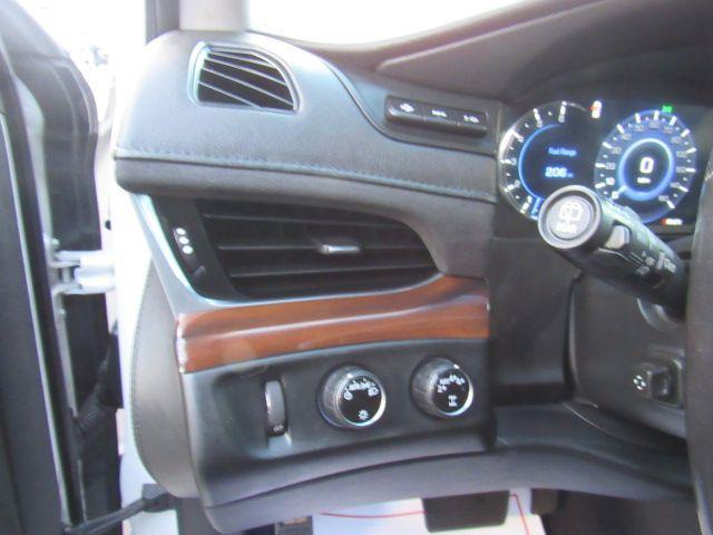 used 2019 Cadillac Escalade ESV car, priced at $28,900