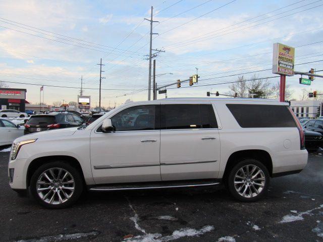 used 2019 Cadillac Escalade ESV car, priced at $28,900