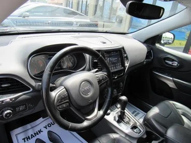 used 2020 Jeep Cherokee car, priced at $18,900
