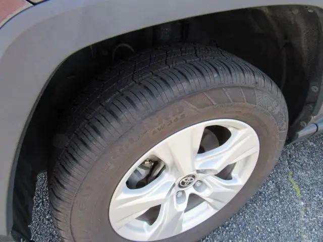 used 2021 Toyota RAV4 car, priced at $21,900