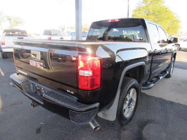 used 2018 GMC Sierra 1500 car, priced at $19,400