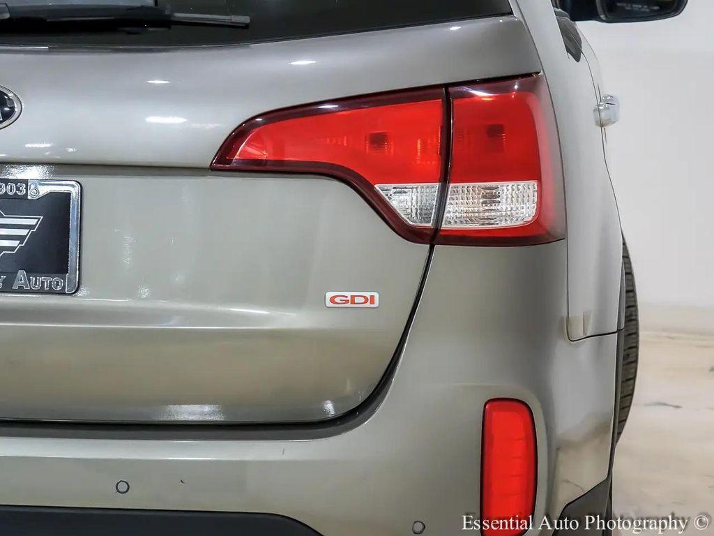 used 2015 Kia Sorento car, priced at $9,995