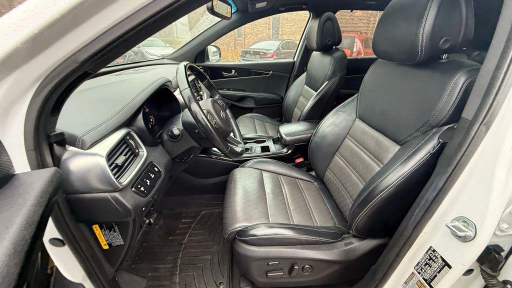 used 2016 Kia Sorento car, priced at $9,950
