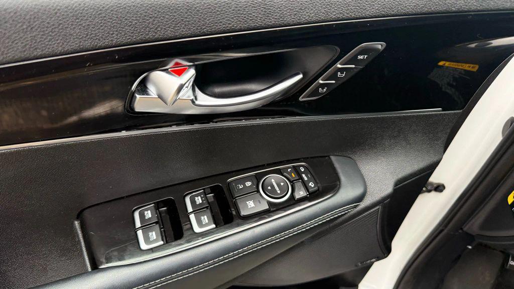 used 2016 Kia Sorento car, priced at $9,950