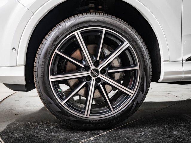 used 2025 Audi Q7 car, priced at $59,998