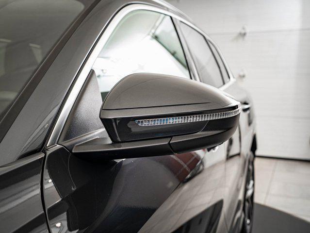 new 2025 Audi Q5 car, priced at $54,998