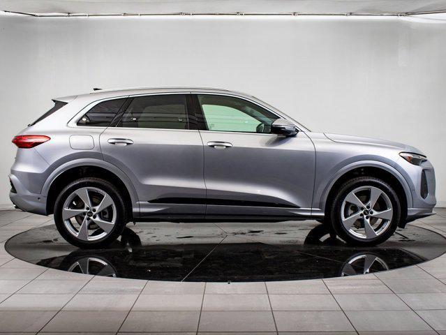 new 2025 Audi Q5 car, priced at $55,998