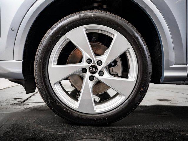 new 2025 Audi Q5 car, priced at $55,998