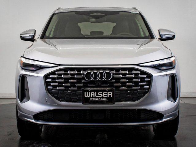 new 2025 Audi Q5 car, priced at $55,998