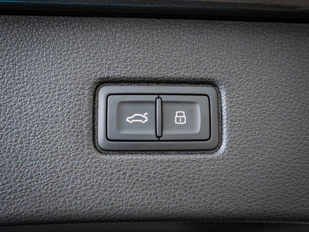 new 2026 Audi Q7 car, priced at $67,998