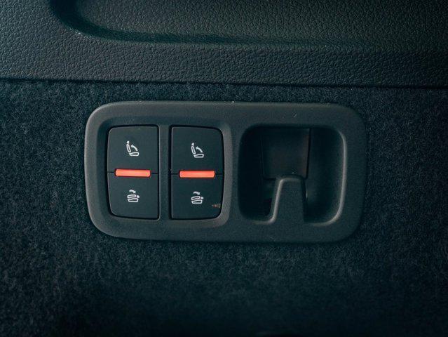 used 2024 Audi Q7 car, priced at $48,598