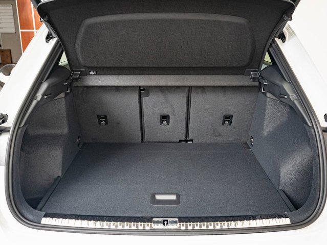 new 2025 Audi Q3 car, priced at $38,998