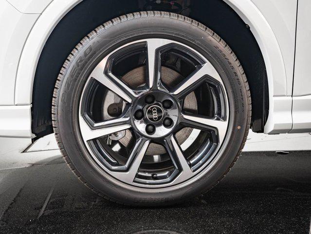 new 2025 Audi Q3 car, priced at $38,998
