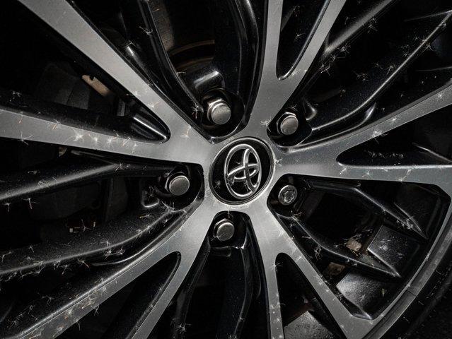 used 2018 Toyota Camry Hybrid car, priced at $18,998