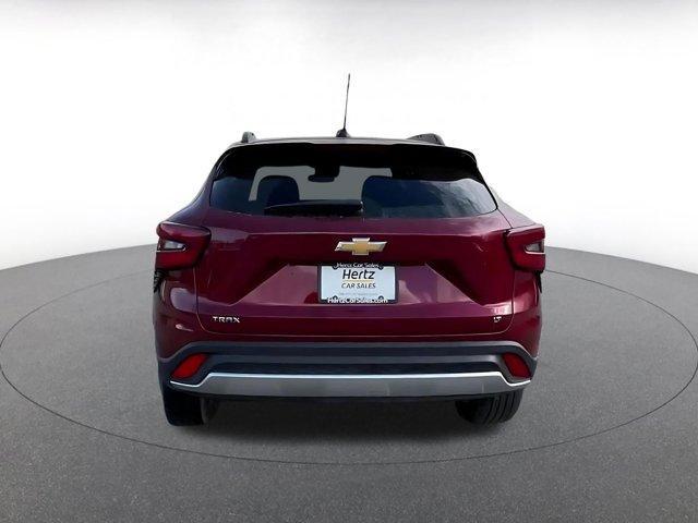 used 2025 Chevrolet Trax car, priced at $19,371