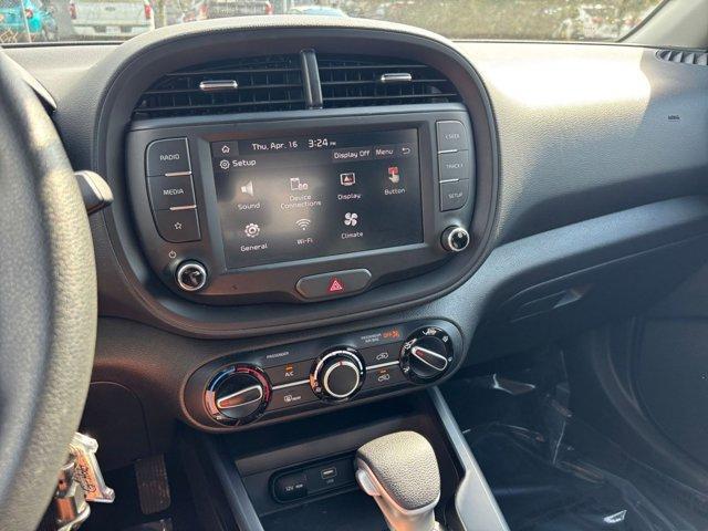 used 2025 Kia Soul car, priced at $18,298