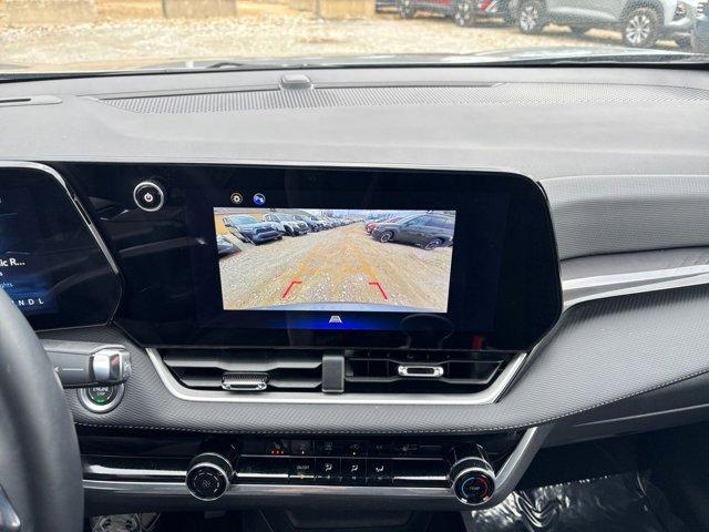 used 2025 Chevrolet Equinox car, priced at $22,578